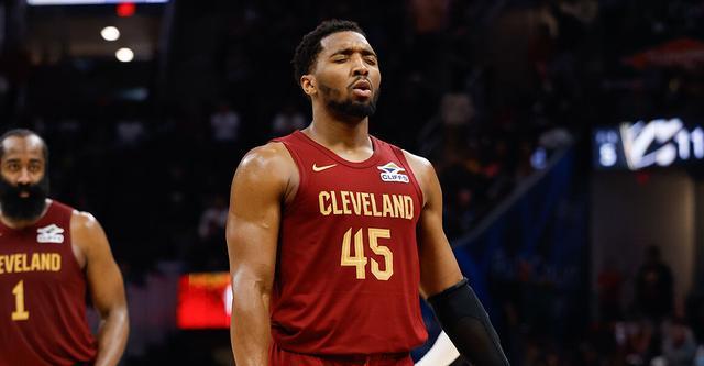 饮恨15000分里程碑之夜！米切尔：这无疑是一场糟糕的失利